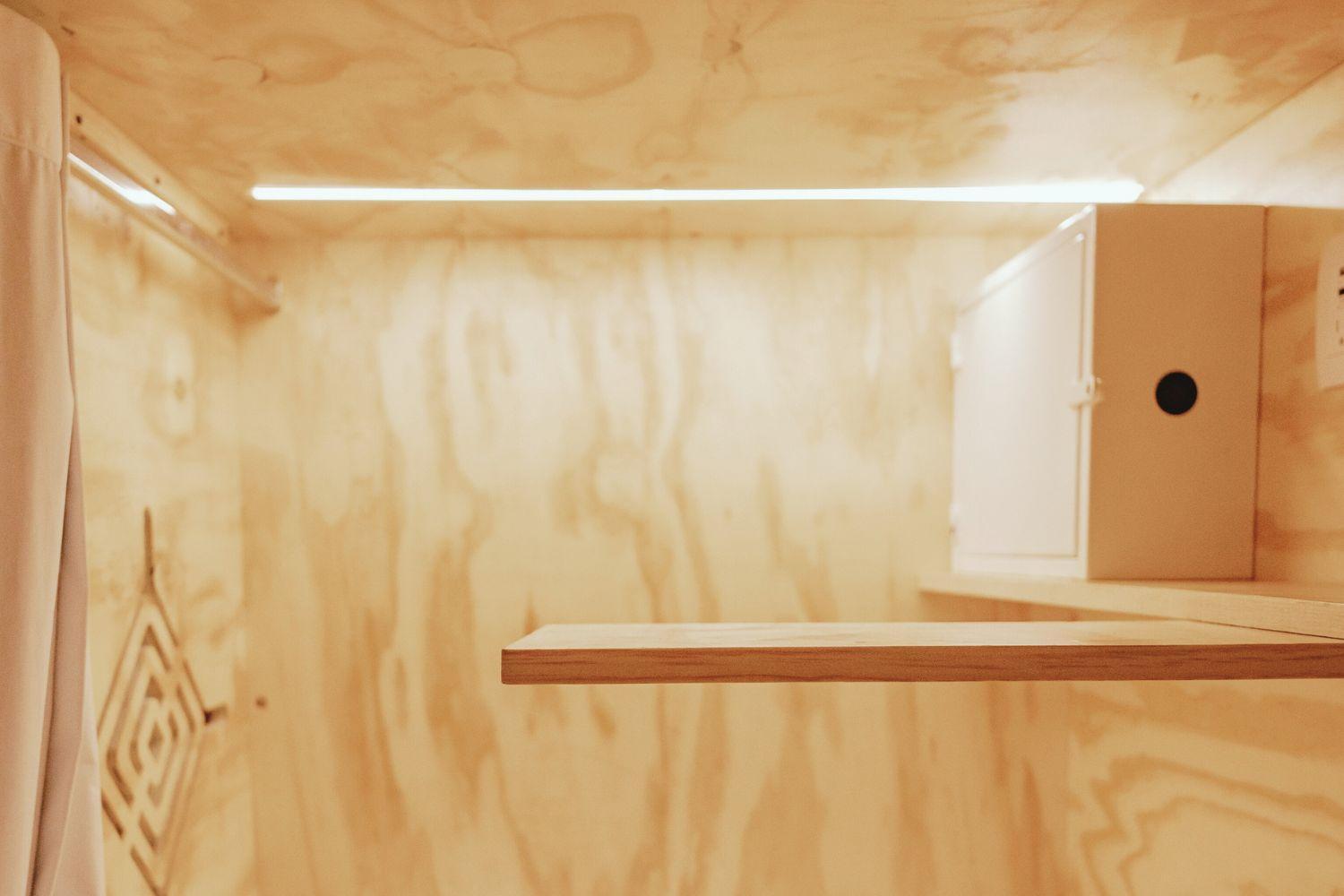 Отель Casa Pepe Саюлита Экстерьер фото A linear fluorescent lamp