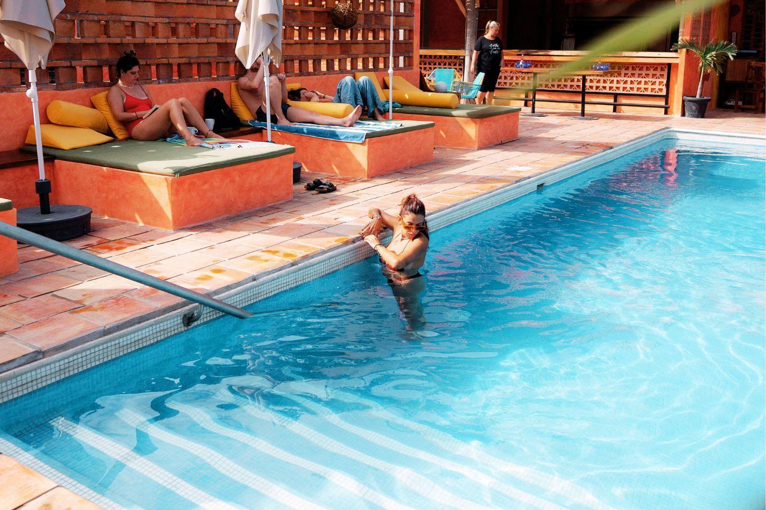 Отель Casa Pepe Саюлита Экстерьер фото The pool at the hotel